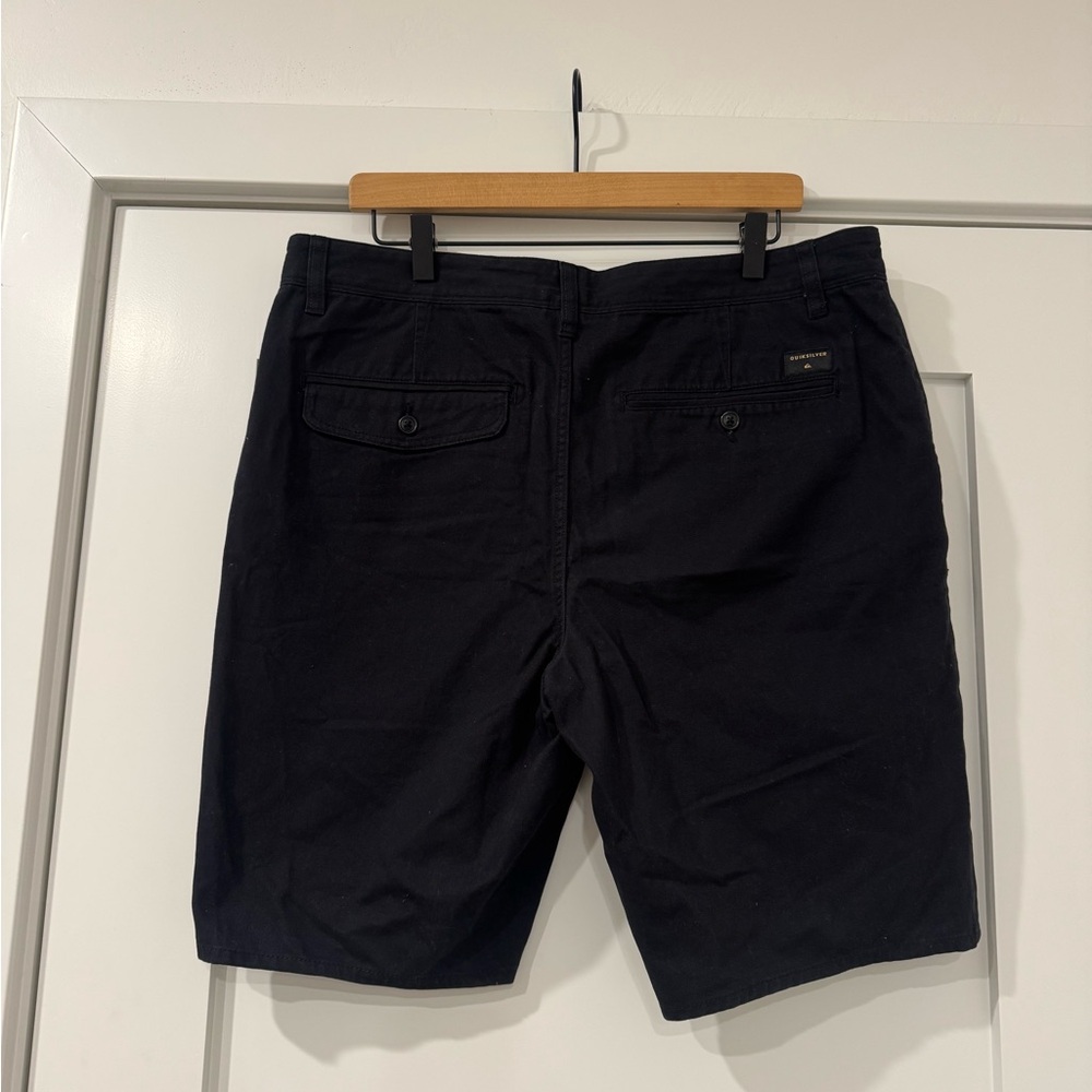 Quicksilver Men’s chino shorts - Picture 2 of 4